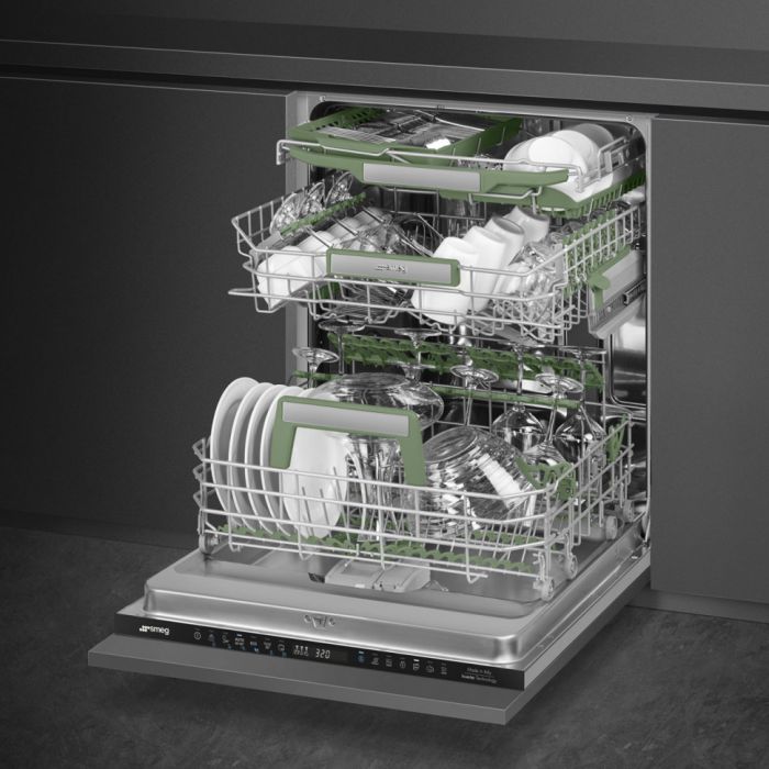 Встраиваемая посудомоечная машина Smeg STL7322BQL