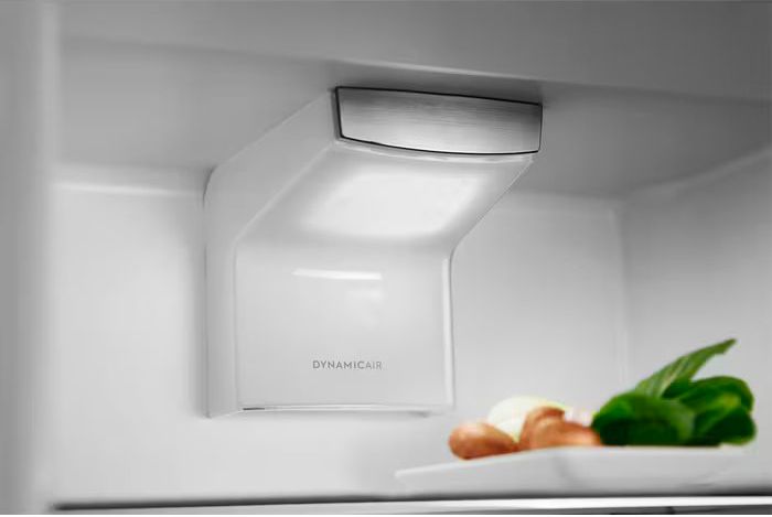 Встраиваемый холодильник Electrolux LNS9TE19S